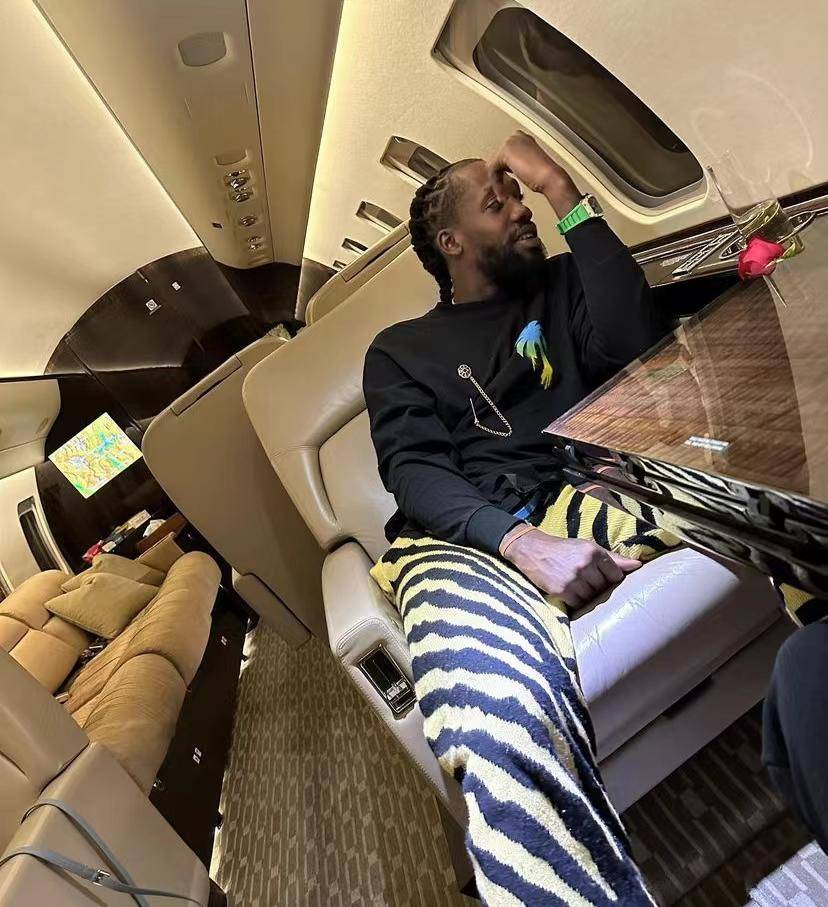 今夜华盛顿奇才备战欧冠，完成体检细节曝光，气氛紧张，训练强度明显提升的简单介绍