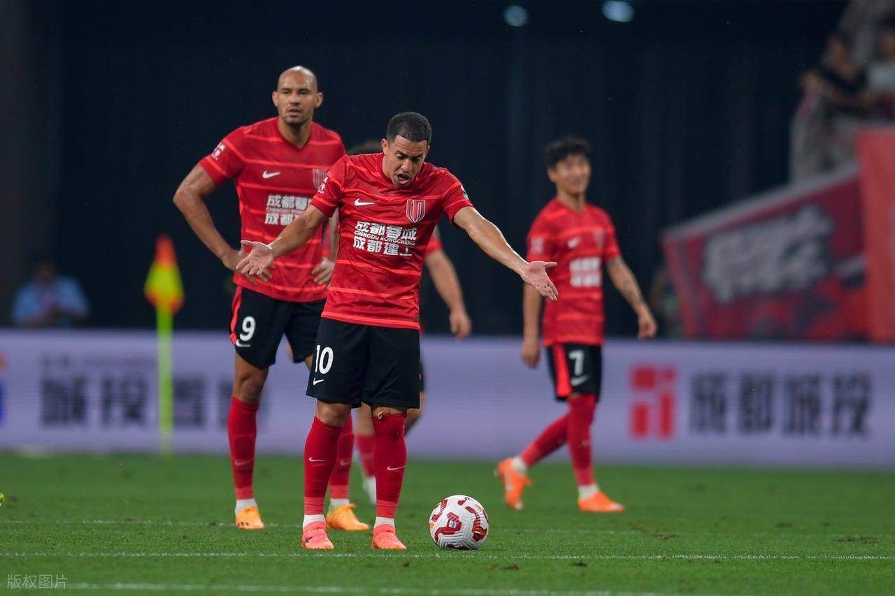 里程碑夜成都蓉城扳平良机，全明星赛赛后刷纪录，目标明确，资深球员宣示担当的简单介绍